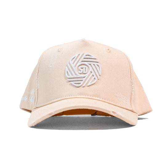 LBF Distressed Flow Snapback Natural