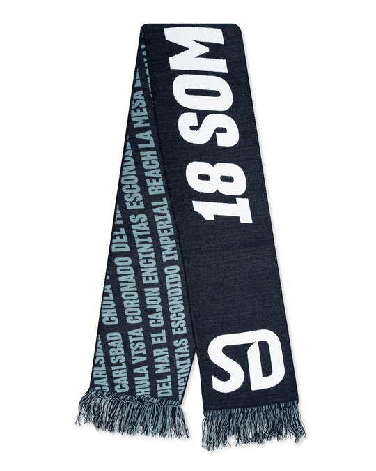 18SomosUno City Scarf